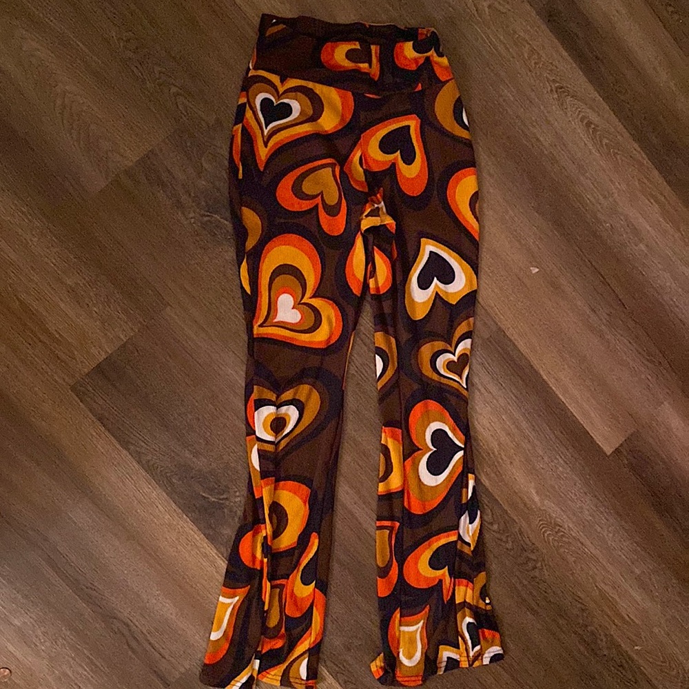 multi color heart flare leggings